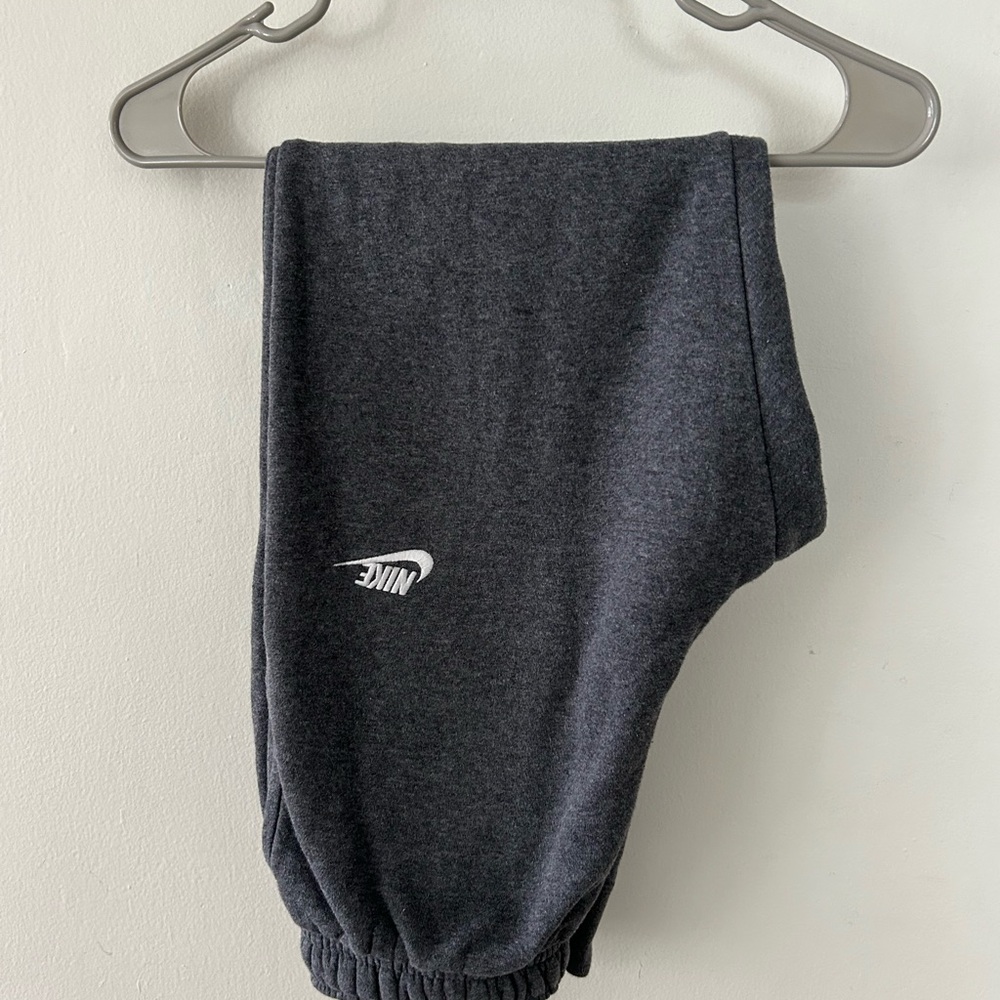 Nike Men’s Small Charcoal Joggers